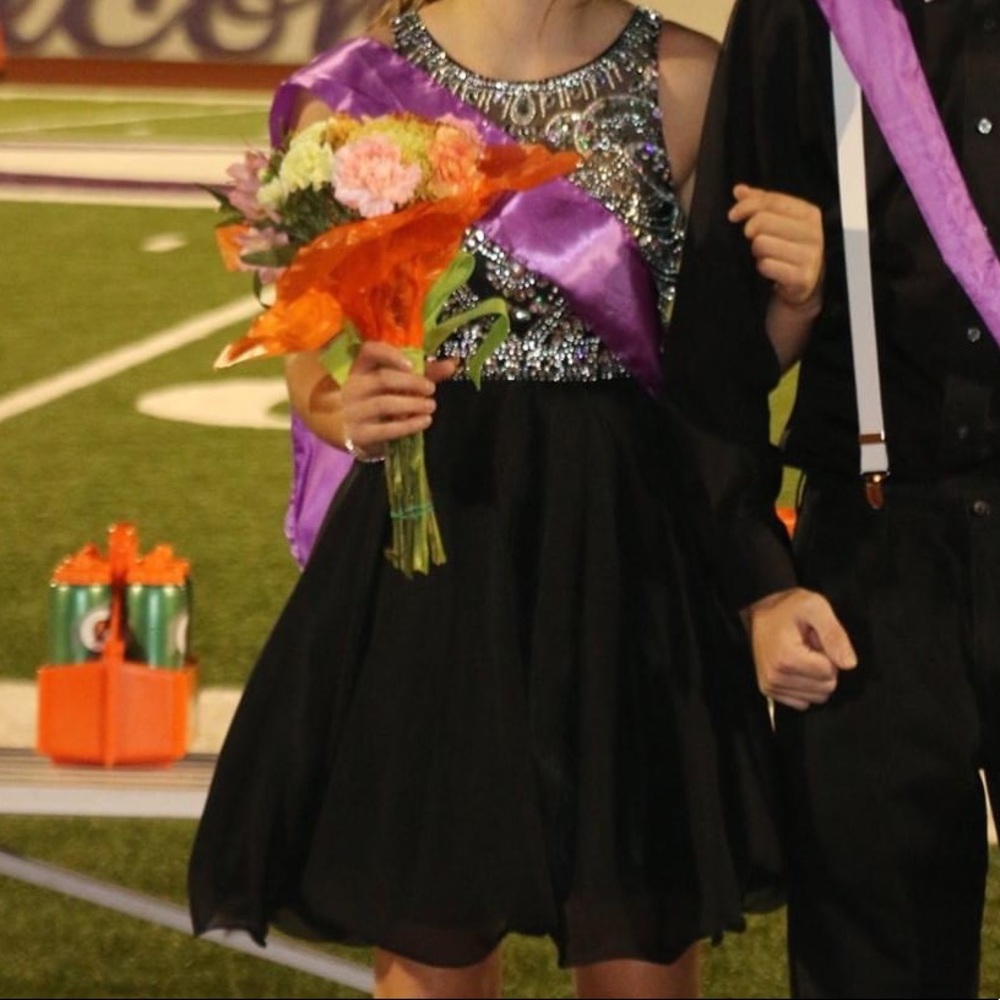 HOMECOMING DRESS